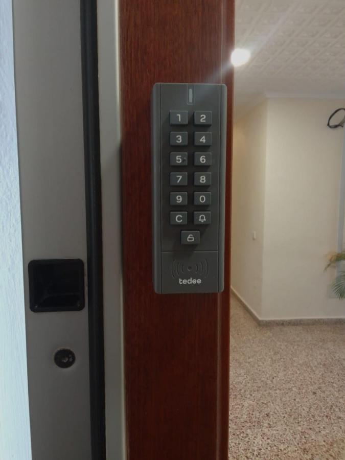 The Manga Beach Sea View Studio Crystal Clear Water & Sandy Beach, Fibre Wifi & Airco La Manga del Mar Menor Exterior foto
